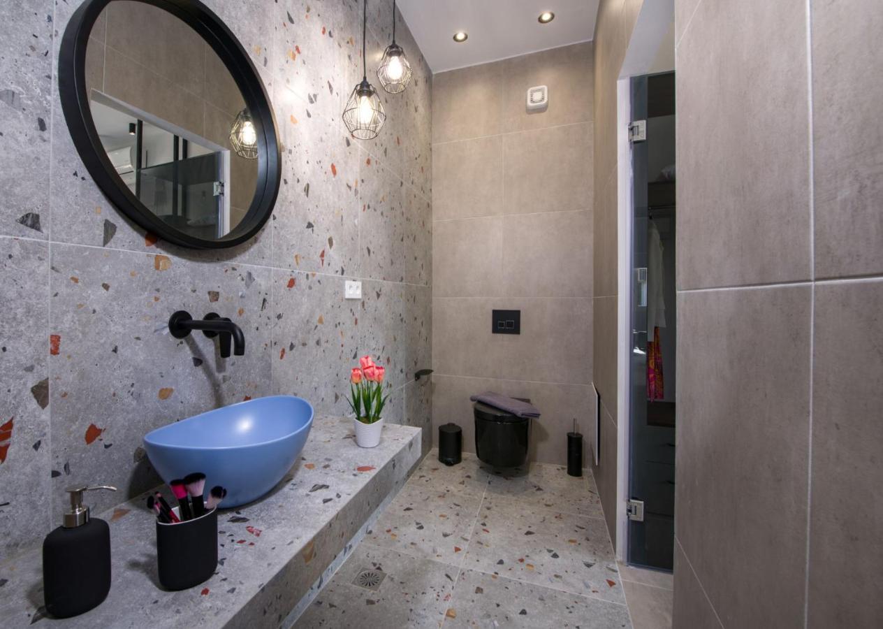 Luxury Villa Eva-Mari With Jacuzzi, 50M From The Beach Stalós Eksteriør billede
