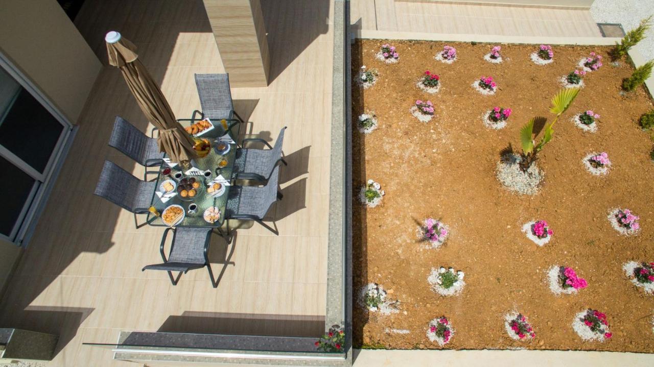 Luxury Villa Eva-Mari With Jacuzzi, 50M From The Beach Stalós Eksteriør billede