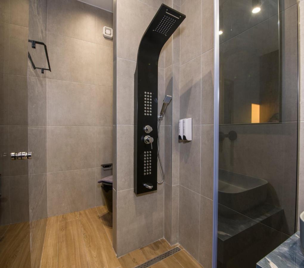 Luxury Villa Eva-Mari With Jacuzzi, 50M From The Beach Stalós Eksteriør billede